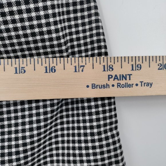 Forever 21 Colorblock Plaid Mini Skirt Black/Multi, Medium - Picture 8 of 8